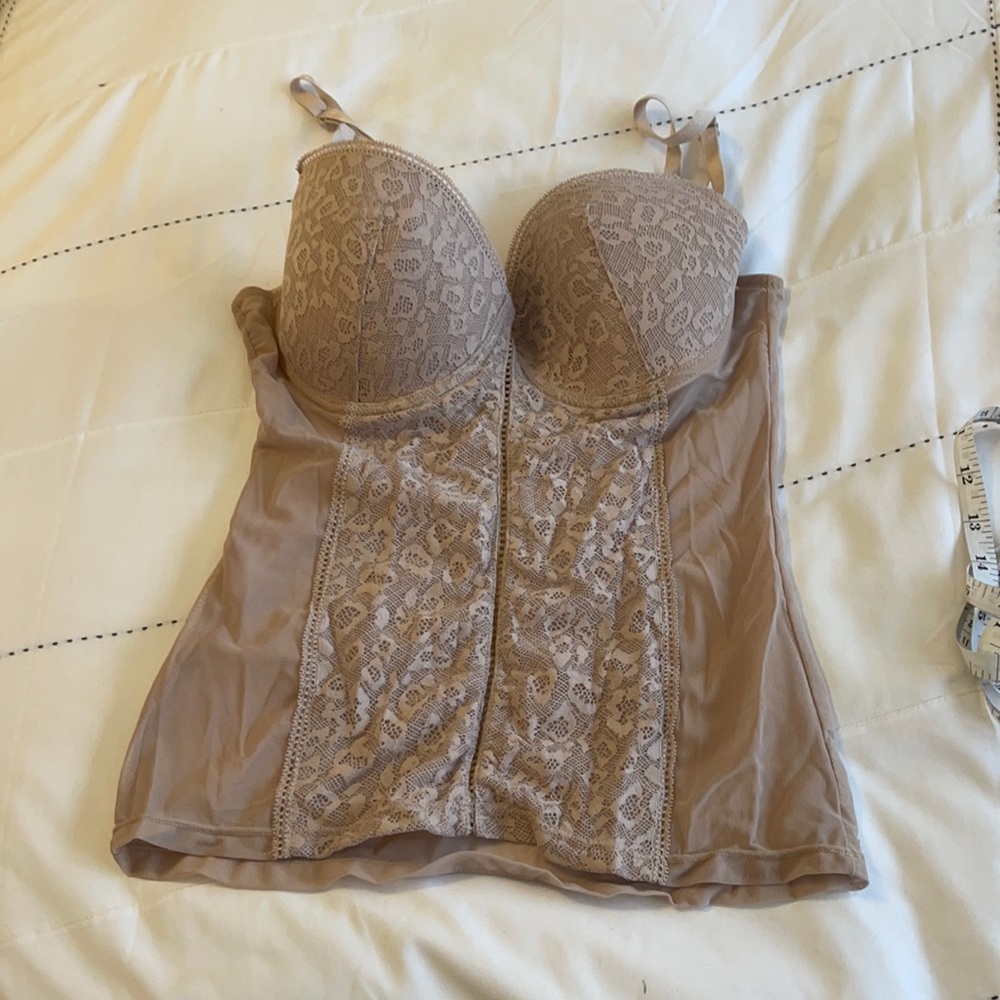 Skinny girl lace nude bustier